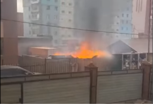 БЗД-ийн 31-р хороонд гал гарч байна